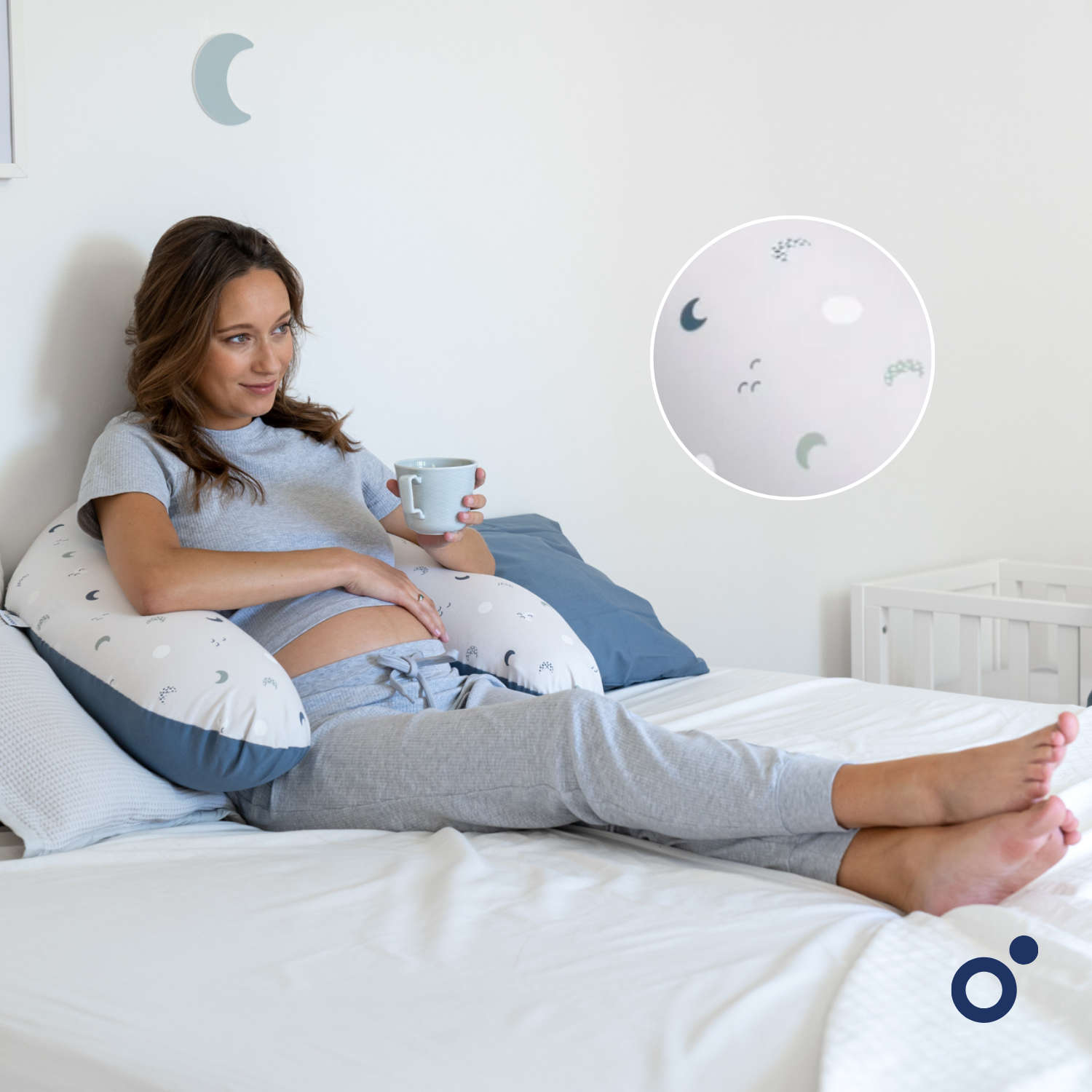 #Color_Blue Grey Moon