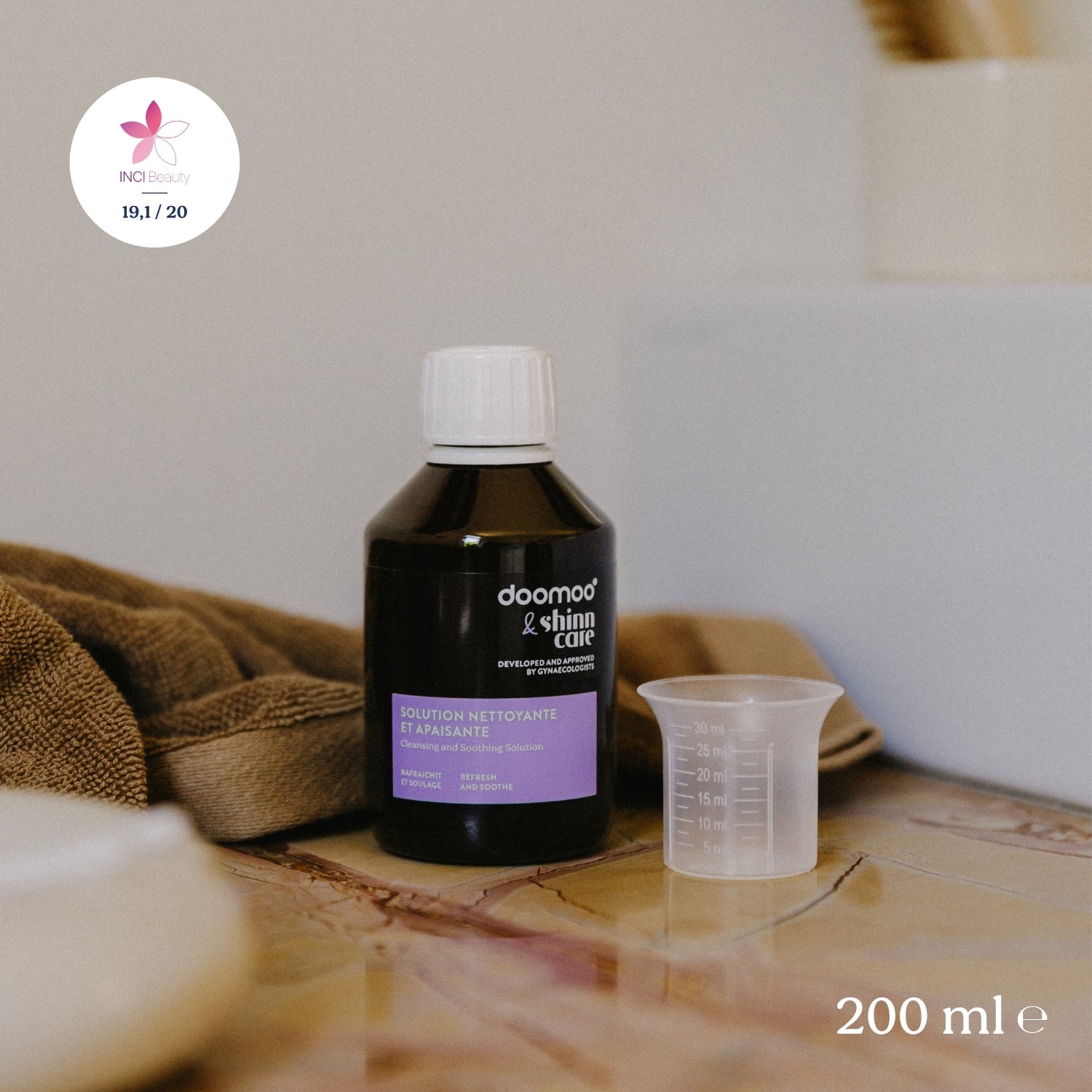 Solution nettoyante et apaisante - doomoo x Shinncare