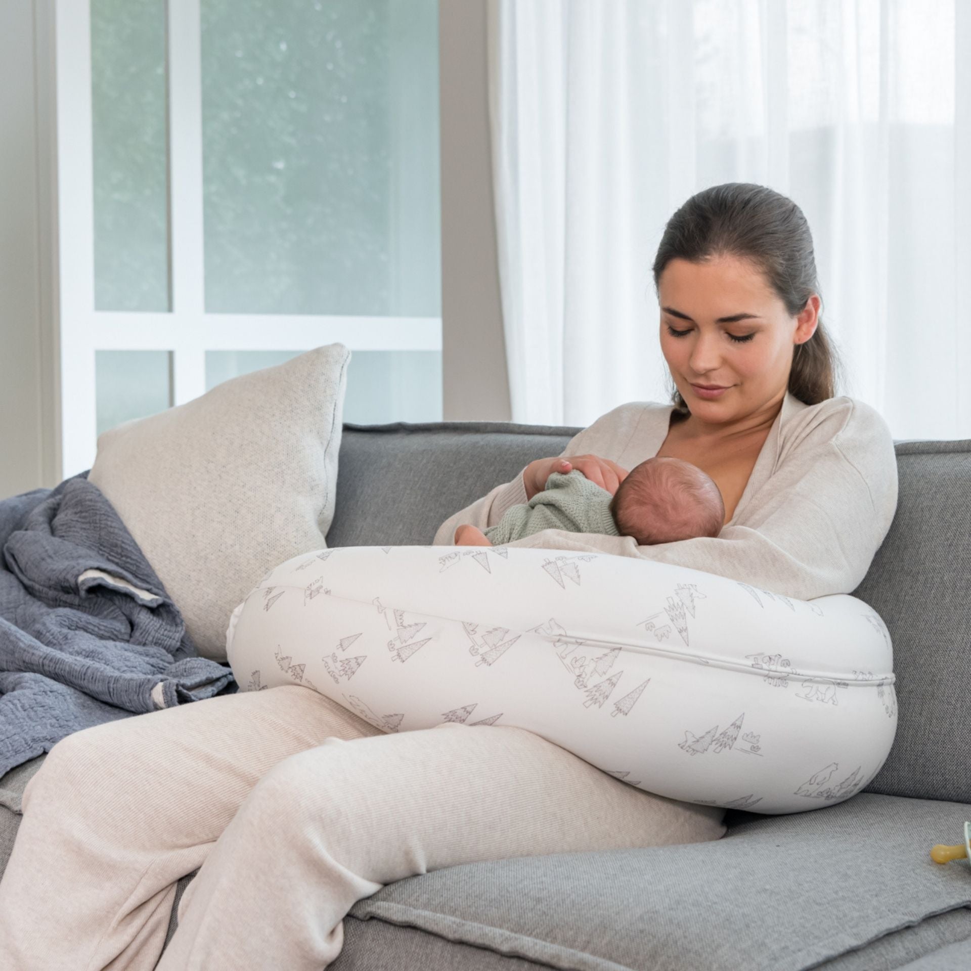 Doomoo breastfeeding pillow hotsell