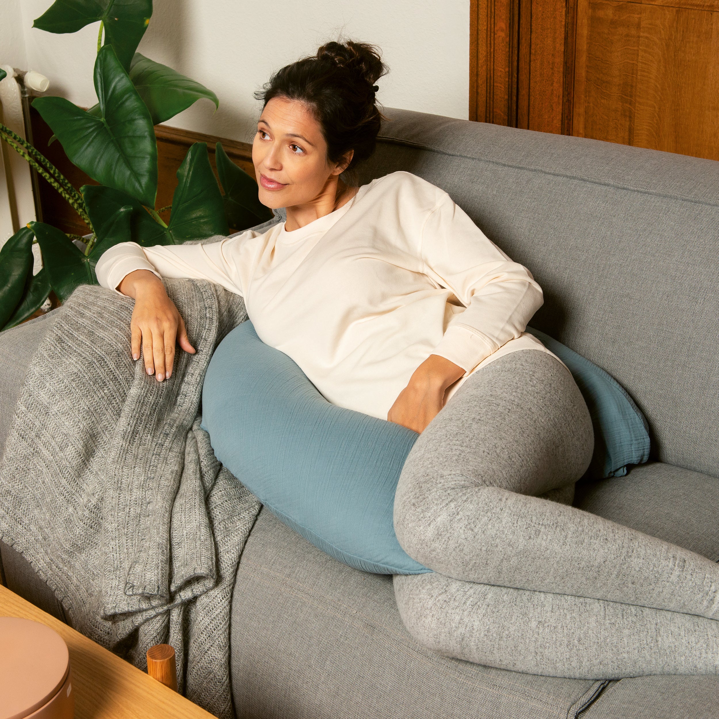 Large Blue pregnancy and breastfeeding pillow