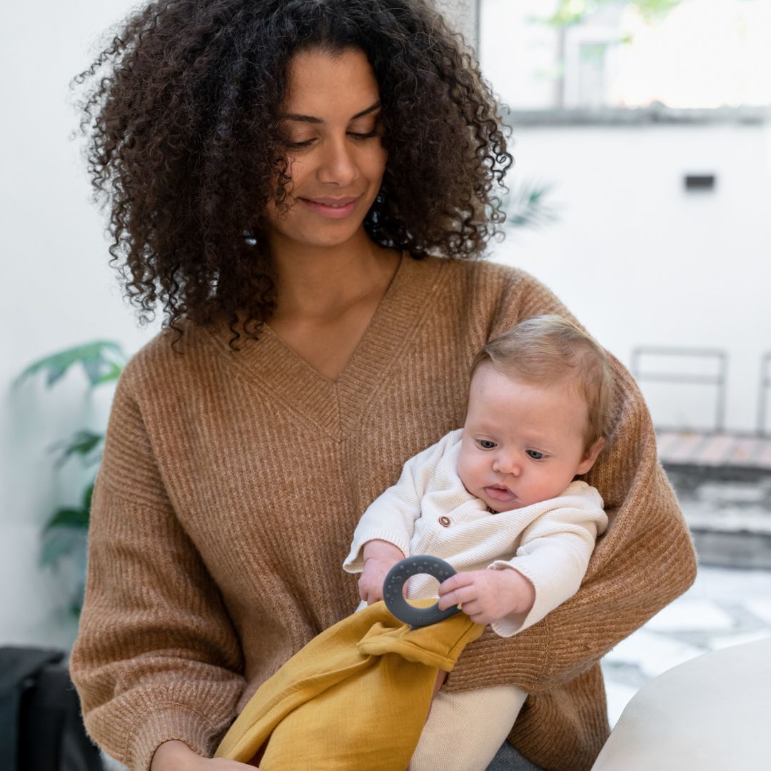 Mom'n Play Ocre