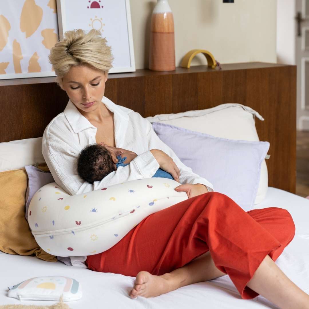 large maternity pillow. During pregnancy and for breastfeeding - doomoo Buddy Happy colors