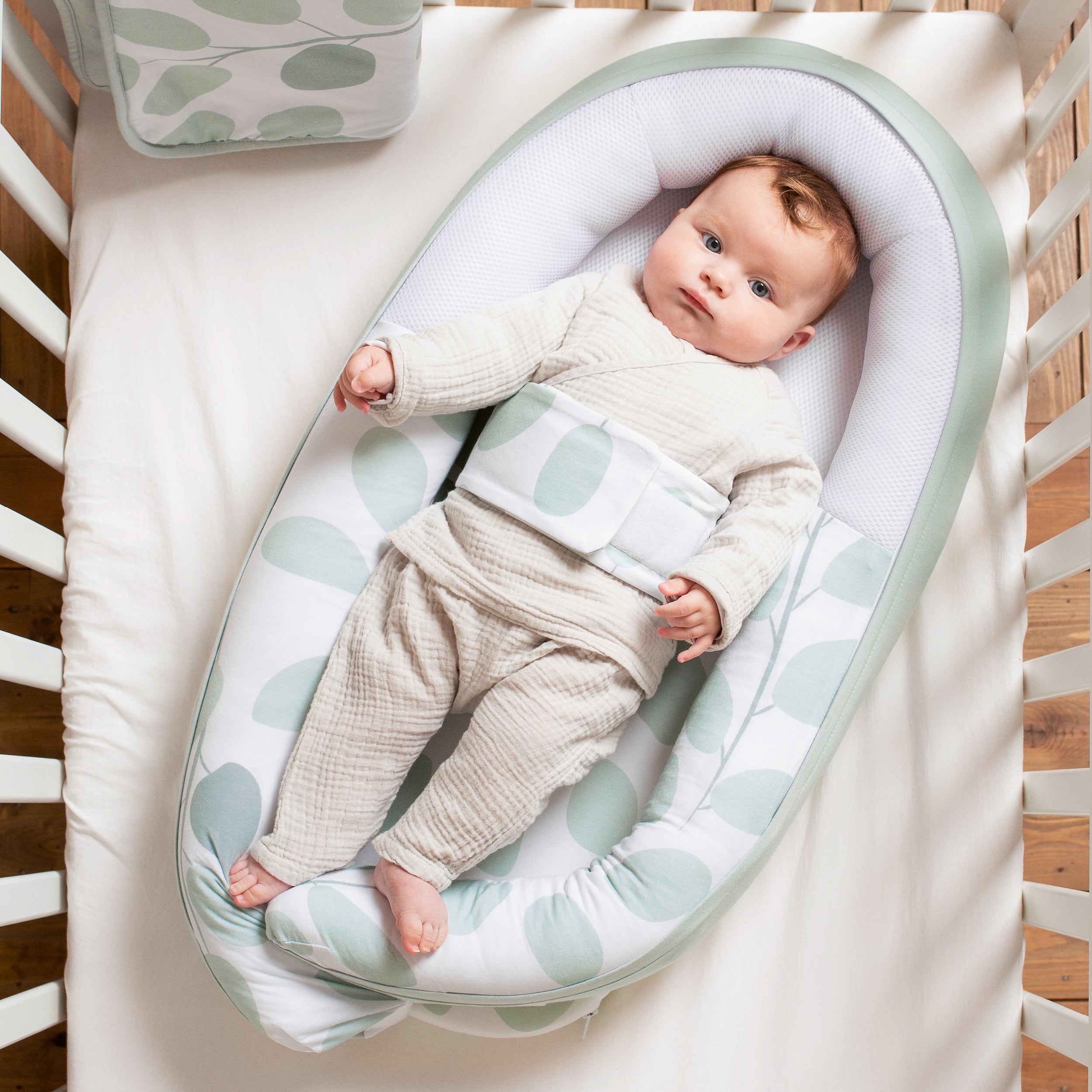 Cocoon Leaves Aqua Green