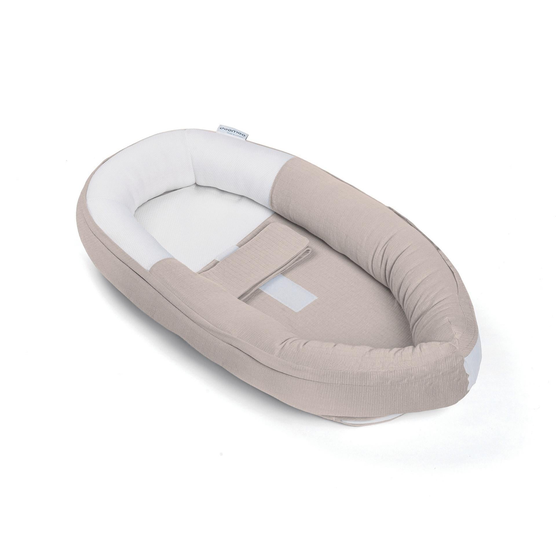 doomoo cocoon - safe and cosy baby nest - reassure the baby Tetra Jersey Sand