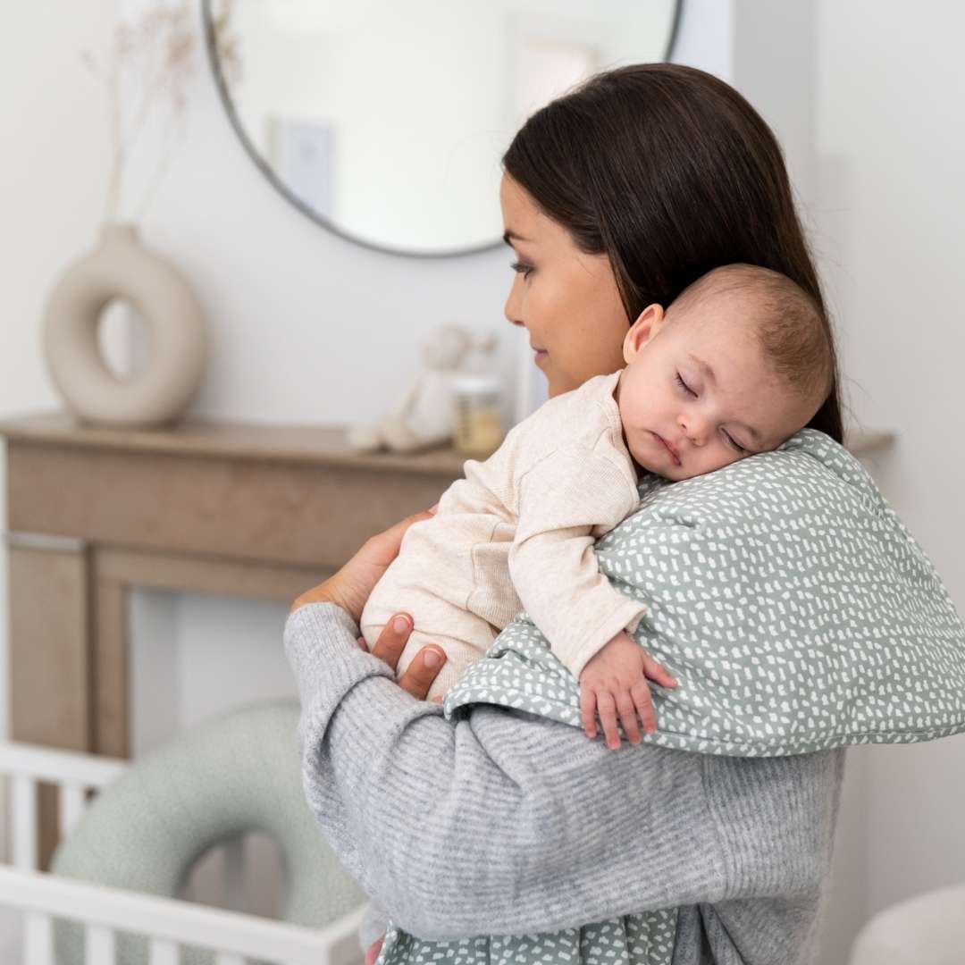 Fuzzy top baby blanket